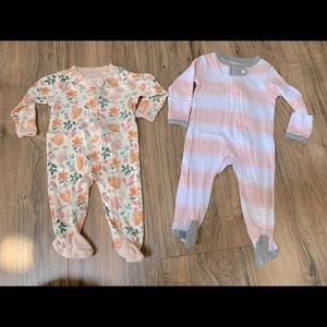 Burt’s bees organic footed baby pajamas 0-3M